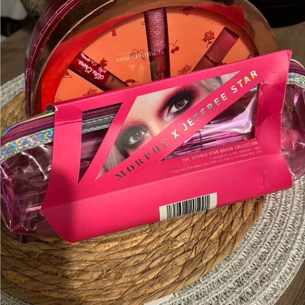 Jeffree Star Brush Collection - Pink